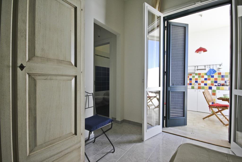 Villa Genny a 500 mt dalla spiaggia San Cataldo  Esterno foto