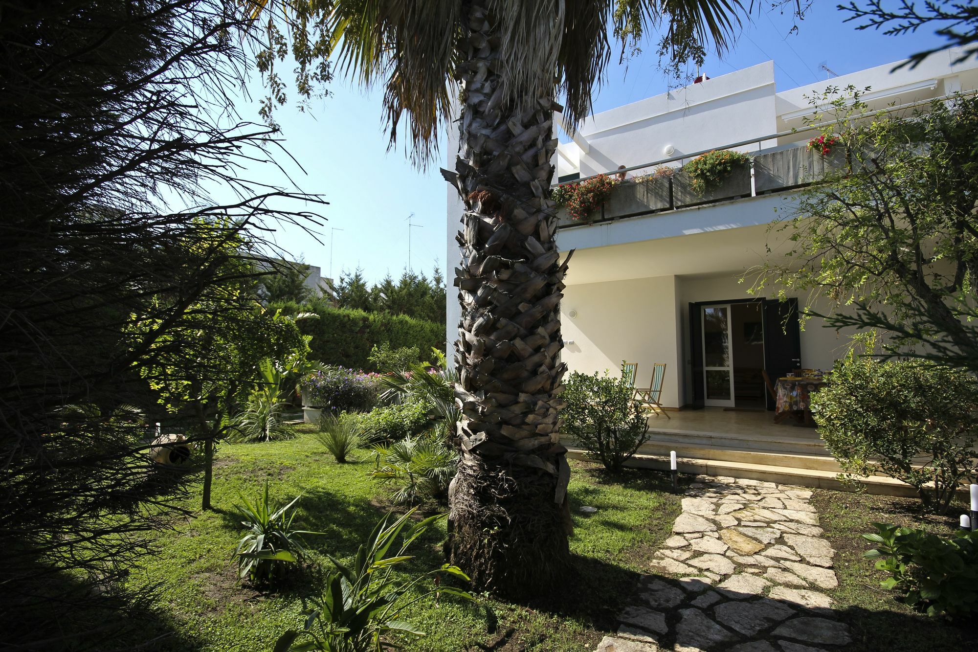 Villa Genny a 500 mt dalla spiaggia San Cataldo  Esterno foto